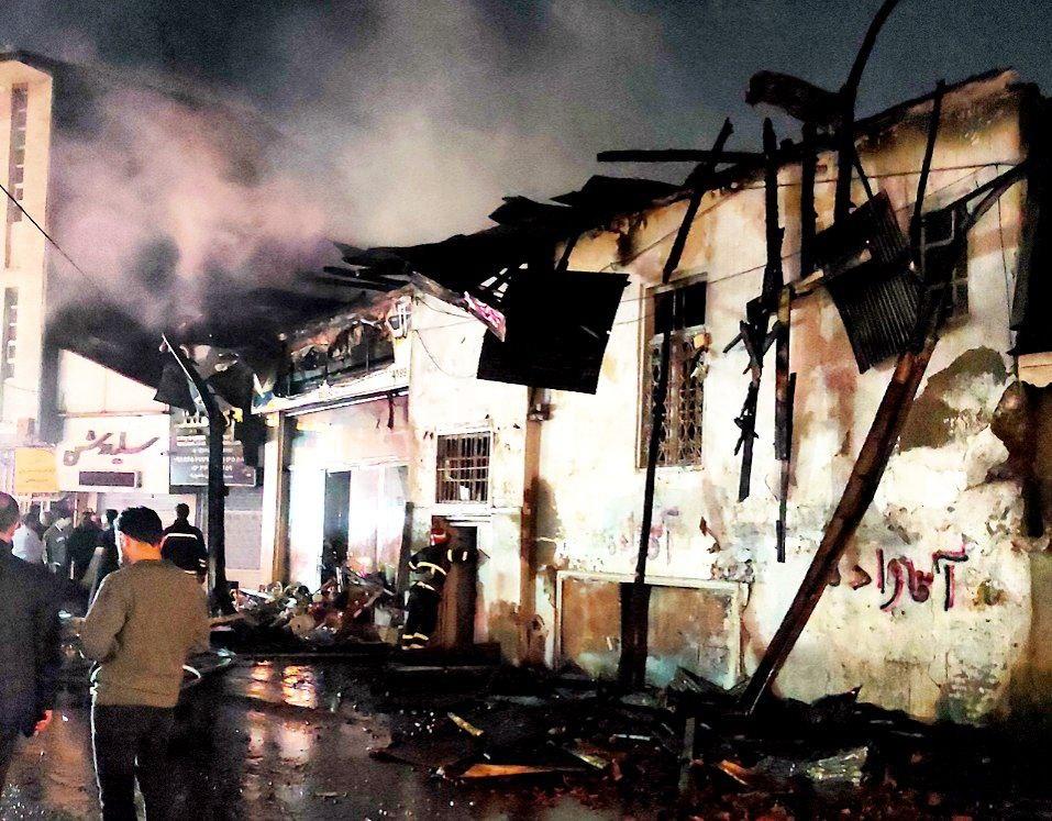 ۴۳۰ مغازه در رشت خاکستر شد