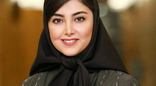 عکس| مادر فوق جوان زیبا کرمعلی