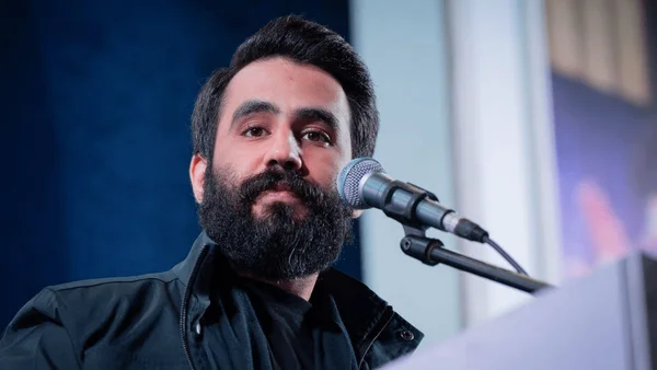 مداحی حسین طاهری با ریتم آهنگ دوئل