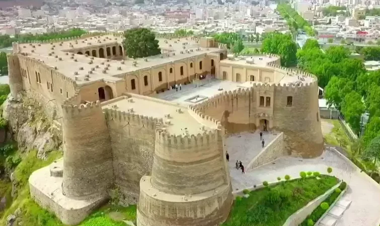 معرفی مکان های گردشگری ایران