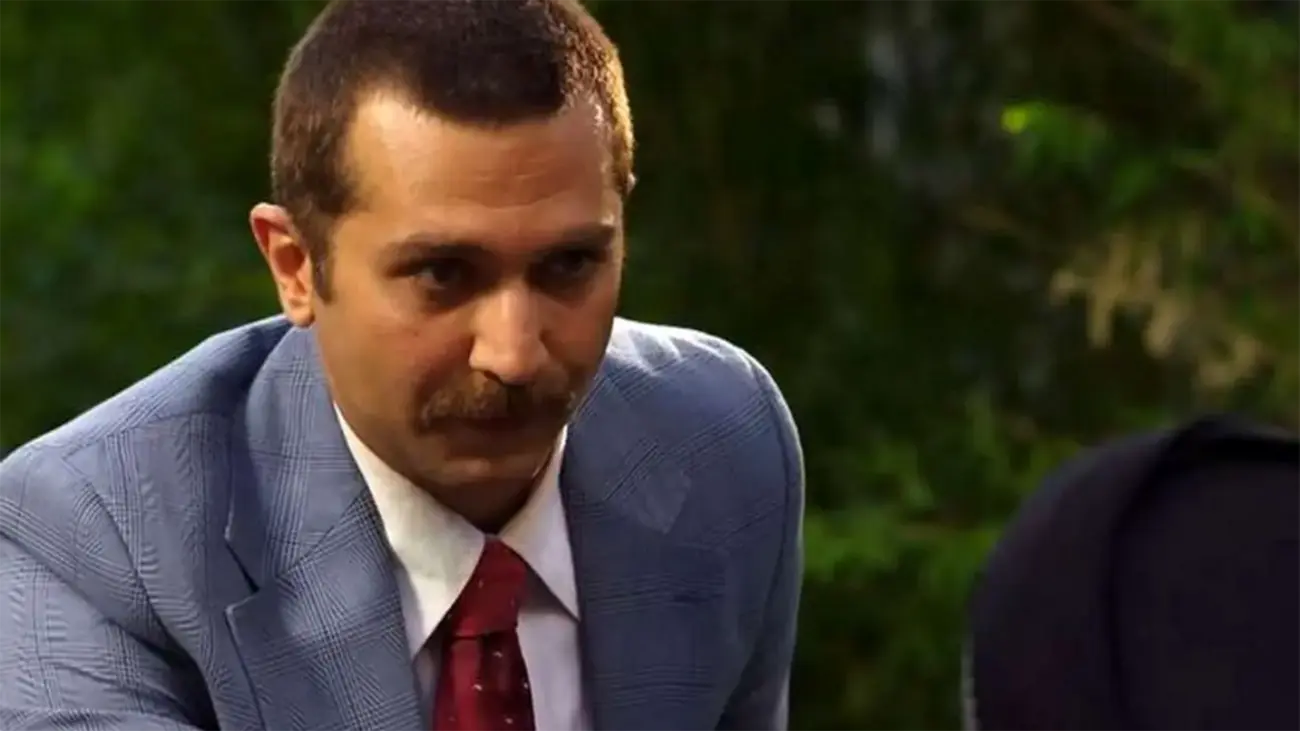 قاب خانوادگی| «قربان» سریال سوجان در کنار مادرش؛ دهه 90