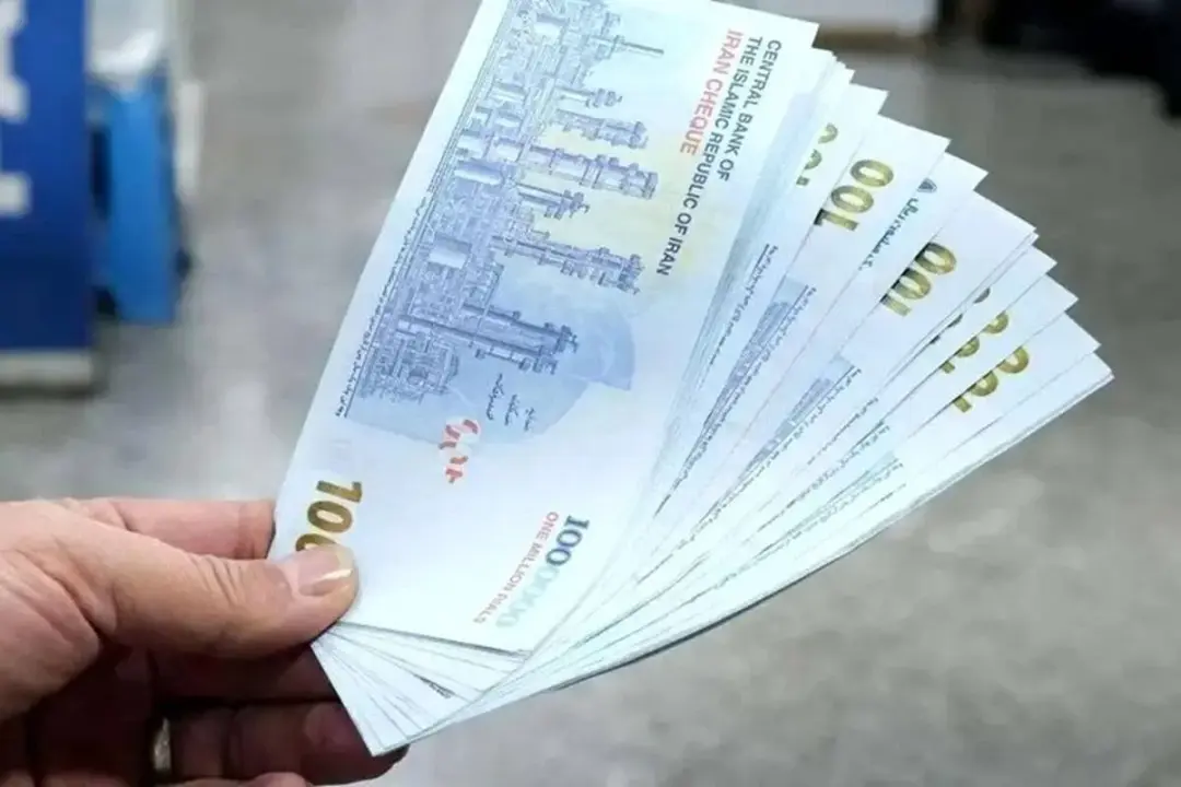 عیدی فرهنگیان واریز شد/ شارژ ۲,۵۰۰,۰۰۰ تومانی حساب فرهنگیان به مناسبت عید سعید فطر