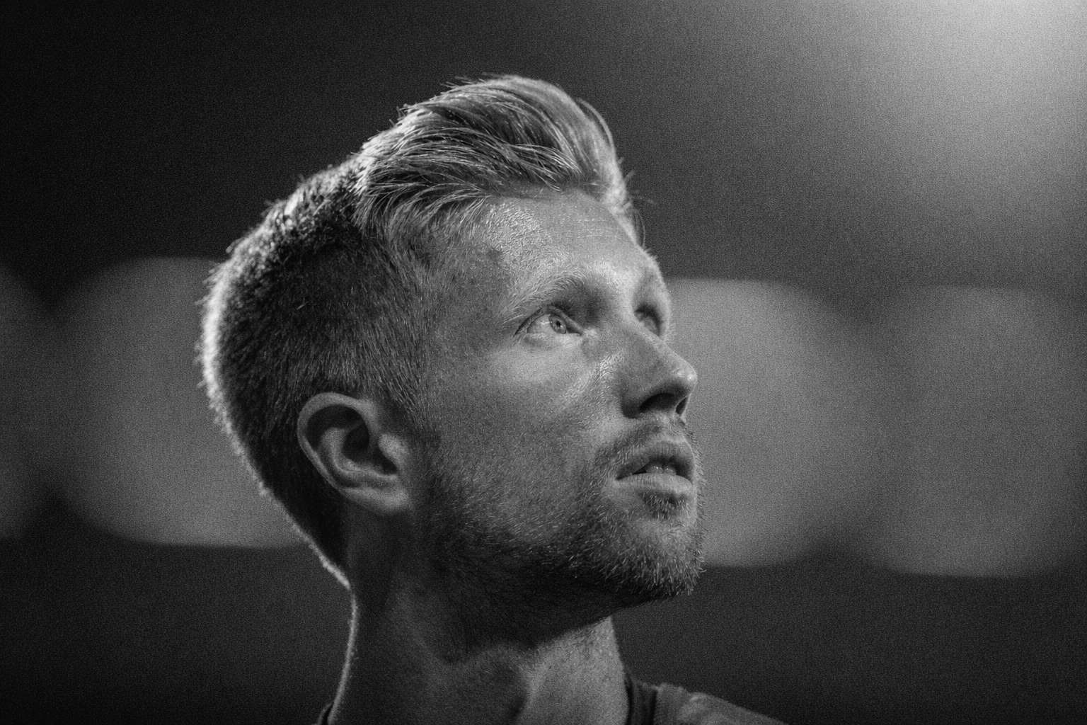 مرگ فوتبالیست ۳۴ ساله آلمانی با سقوط از ارتفاع ۷۰ متری| تفریحی که به قیمت جانش تمام شد