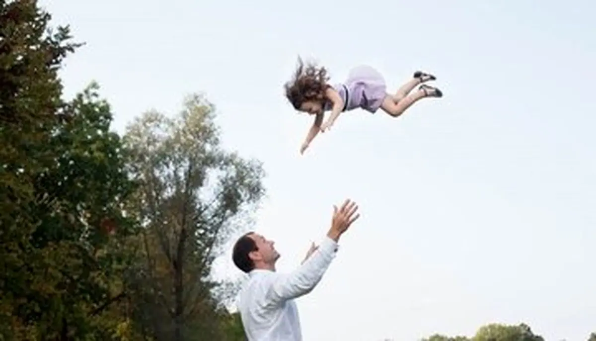 جشنواره دینی عجیب نزد ملت هند؛ آیین پرتاب نوزاد