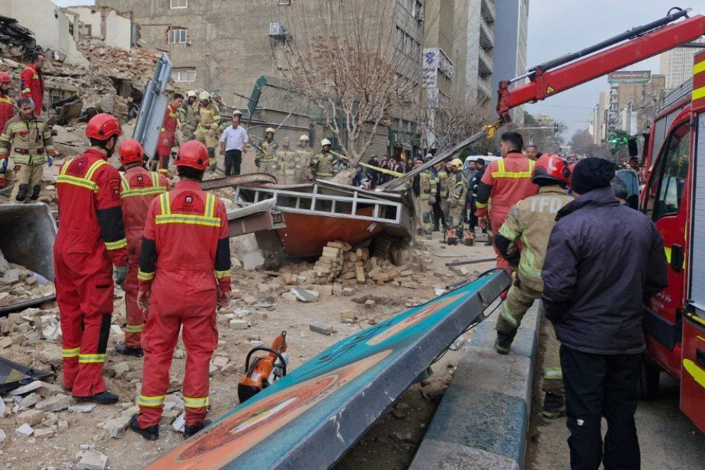 جزئیات تسهیلات برای ساکنان واحدهای آسیب دیده از جنگ