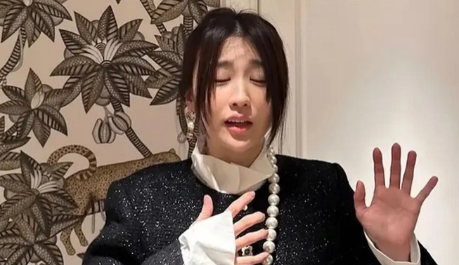 ملکه اینهیون، سریال دونگ‌یی در حال خوردن همبرگر