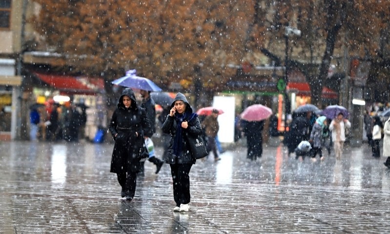 ورود سامانه بارشی به کشور از فردا/ این استانها بارانی میشوند