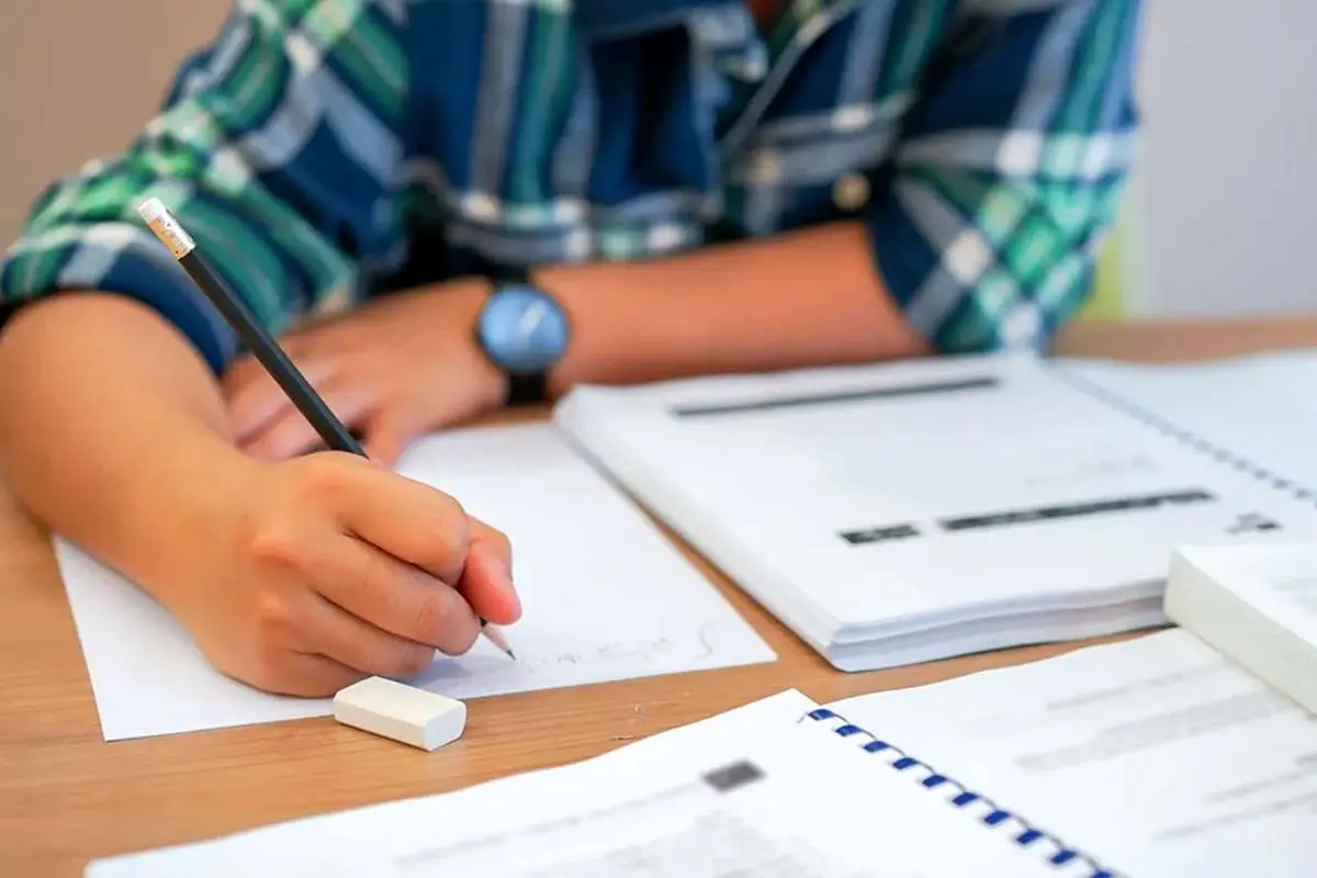 نحوه بررسی و تایید سوابق تحصیلی دوازدهمیها