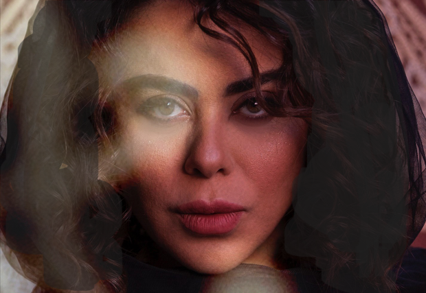 عکس| الهام اخوان مدل میکاپ و لباس / چقدر شبیه عروسا شده!