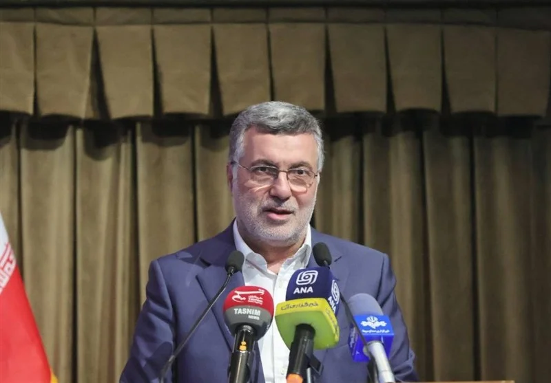 ایستادگی کارکنان صنعت دارو، پیام اقتدار ملی در برابر تهدیدهاست
