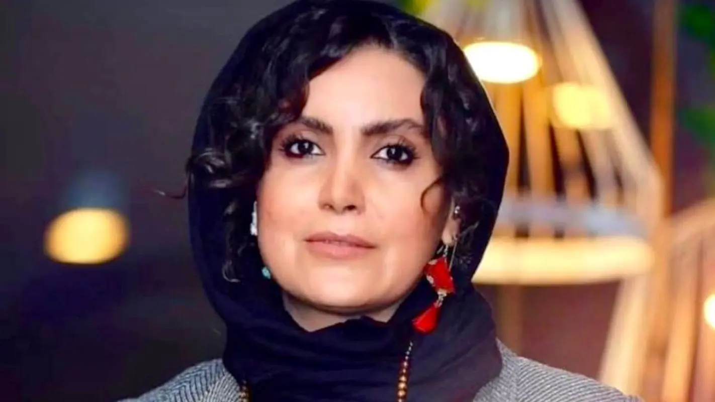 قاب خانوادگی| خواهر موبلوند سامیه لک