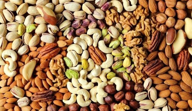 گرانی ۱۰۸ درصدی خشکبار در آستانه شب یلدا/ آجیل کالای لوکس شد