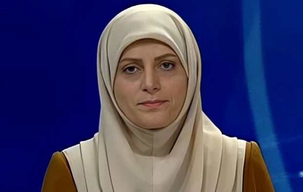 چهره جدید «سودابه حسنی دخت» گوینده شبکه خبر بعد 10 سال در 54 سالگی