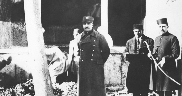 سفر در زمان | رضاخان، محمدعلی فروغی و «تیمورتاش» در کنارهم  + عکس