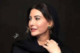 فریبا نادری با گونه های لاغر و استایل زمستانی متفاوت تر از قبل+عکس