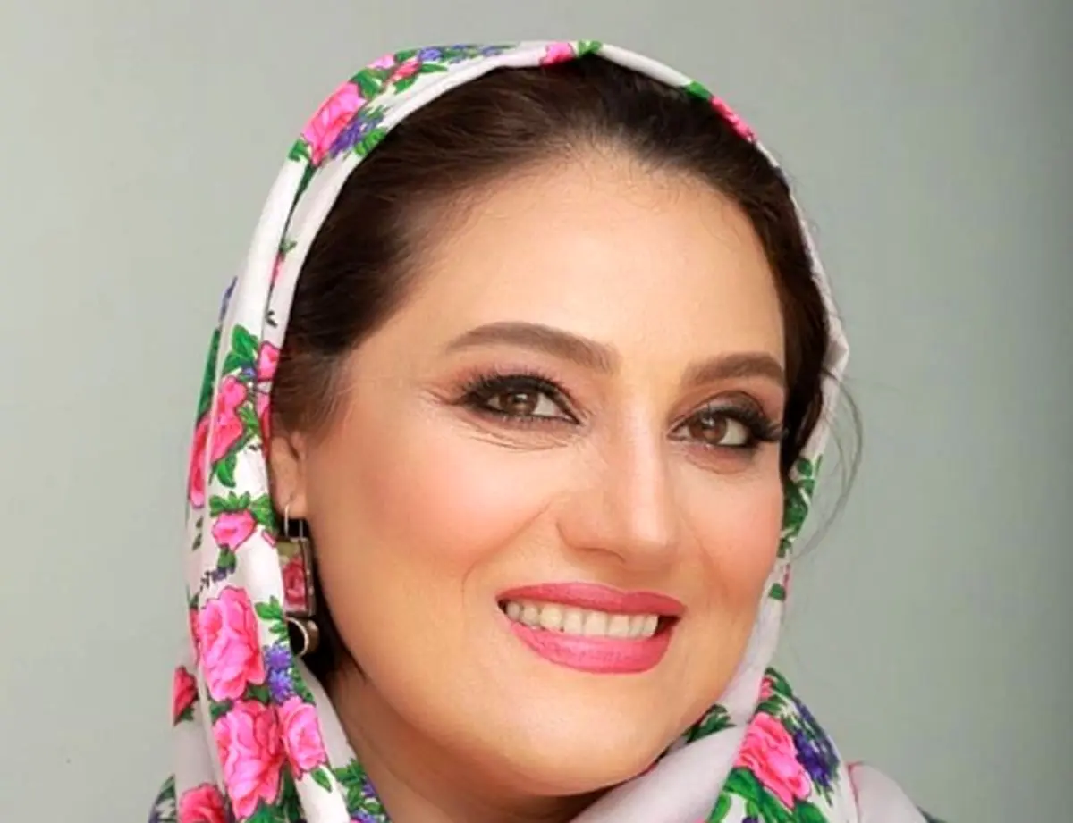 رونمایی از استایل اروپایی شبنم مقدمی بازیگر سریال شغال با کلاه‌های شیک و خاص