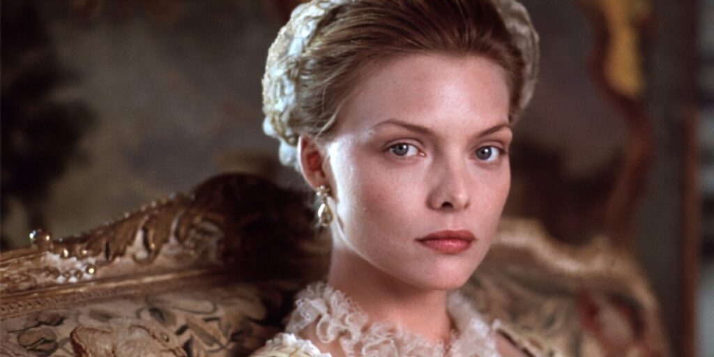 نقد و بررسی چهره و استایل اغواگرترین زن دهه 80 و 90 هالیوود