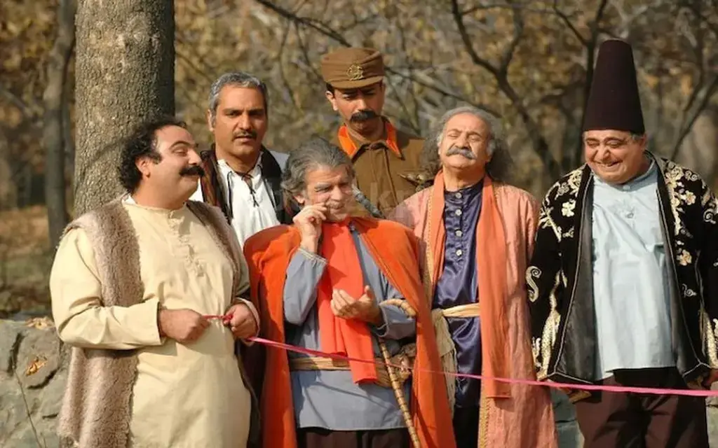 معرفی ۱۰ تا از بهترین سریالهای کمدی تاریخ ایران