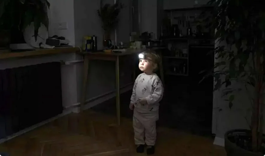 راهنمای زندگی در خاموشی؛ چگونه خود را برای قطع برق آماده کنیم؟