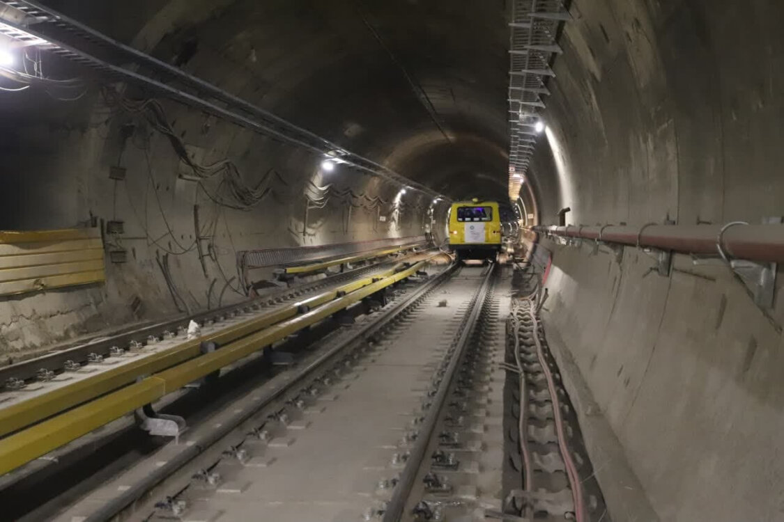 2 کیلومتر از تونل خط 10 متروی تهران احداث شد