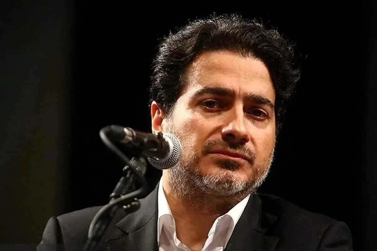 واکنش جنجالی همایون شجریان به صدای یک خواننده در جمع خودمانی + فیلم