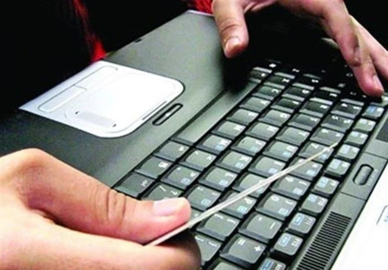 هرگونه تماس با عنوان هلال احمر و درخواست اطلاعات شخصی کلاهبرداری است