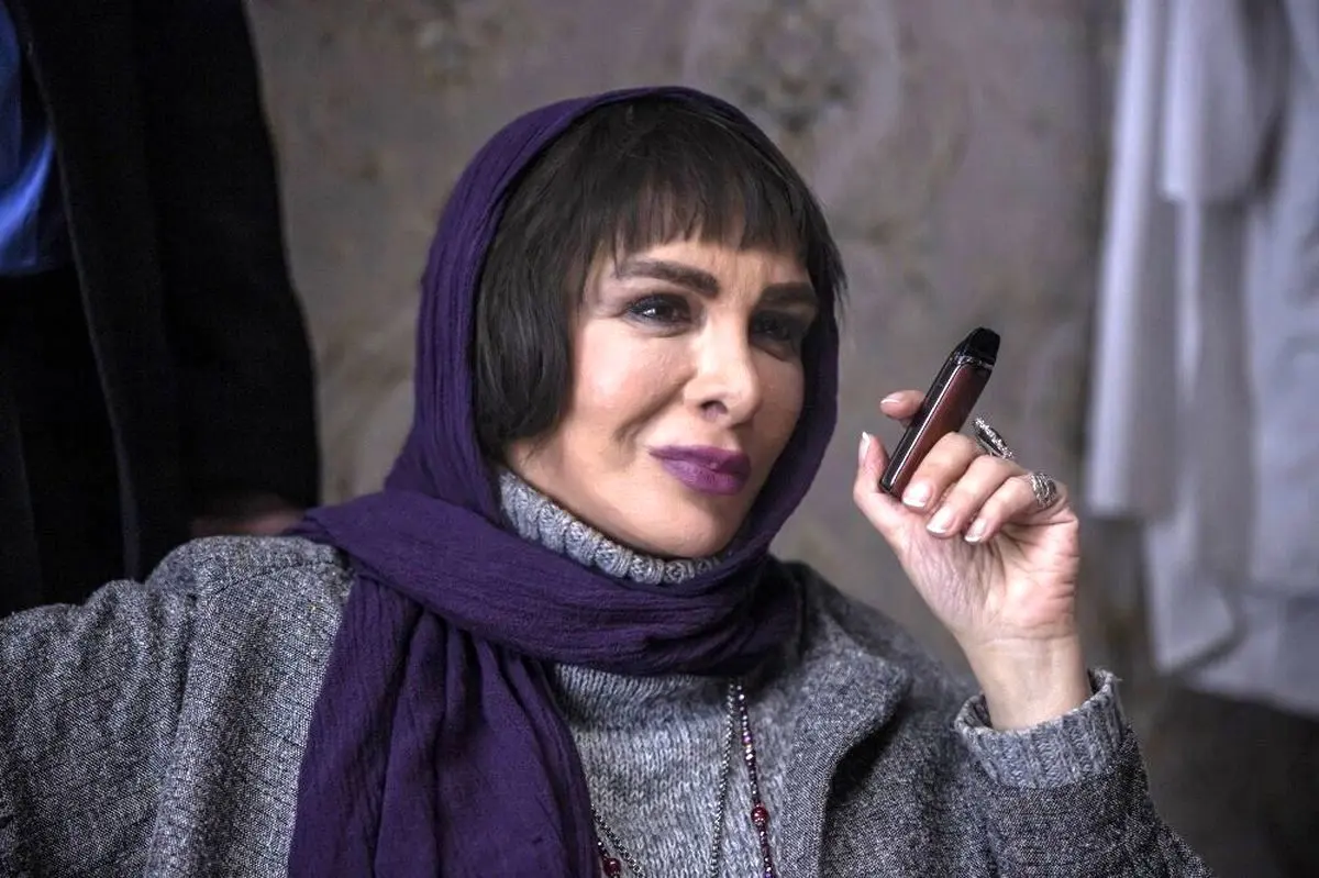 جنجال عکس های افسانه بایگان و شاعر سرشناس خراسانی با استایل عجیب