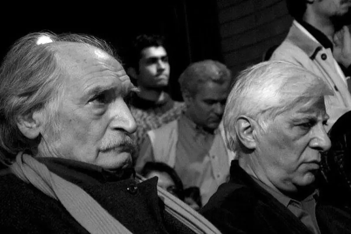 محمود دولتآبادی در سوگ بیضایی: چه غریبانه یکایک غریبمرگ میشویم