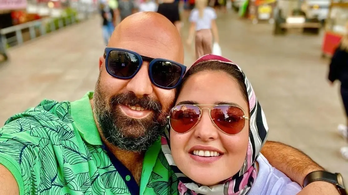 سفر دسته جمعی نرگس محمدی و همسرش، هومن حاجی عبداللهی و فریبا نادری به امارات دبی + ویدیو