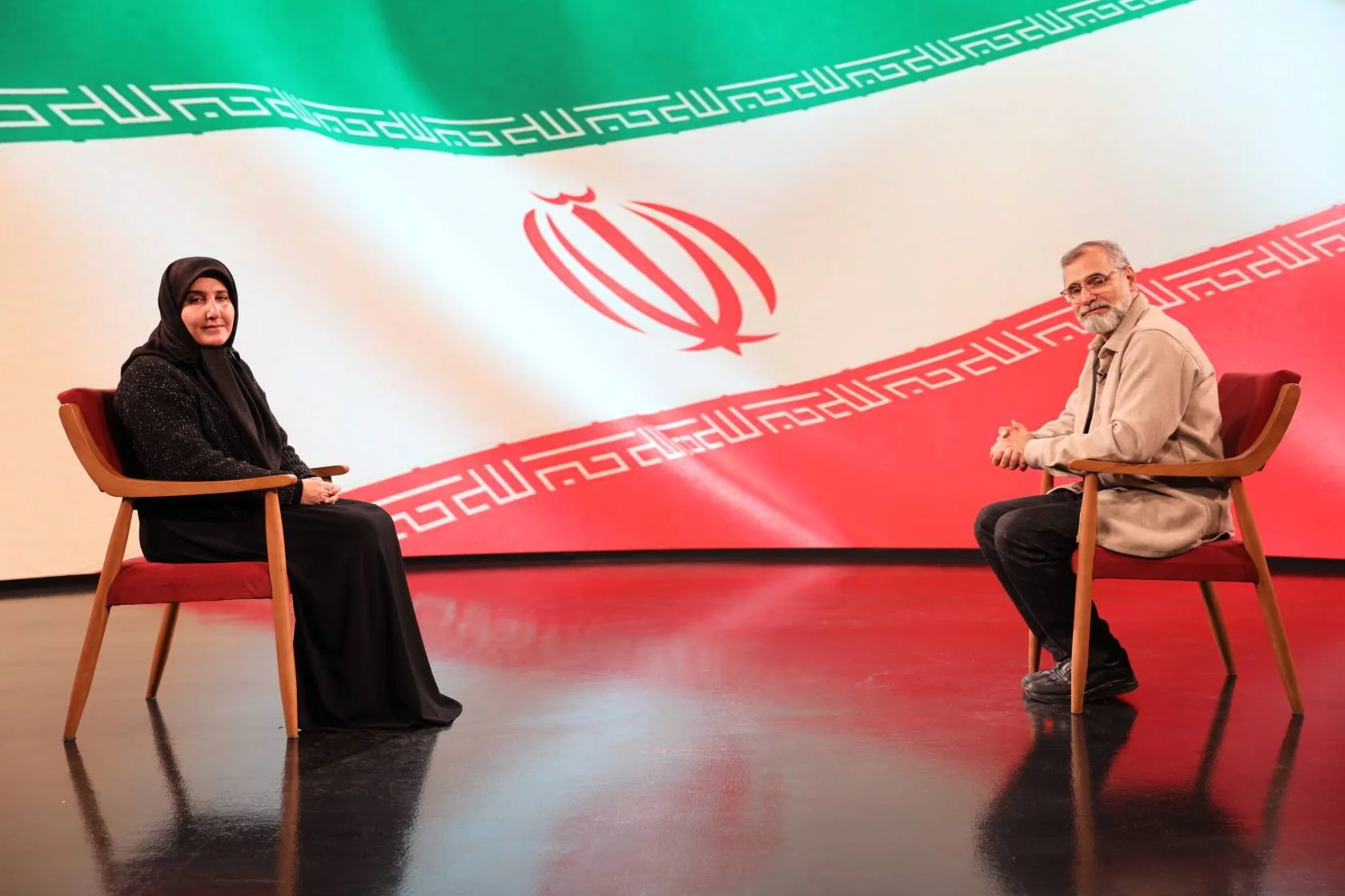 حرف های شنیدنی یک عکاس زن از روزهای جنگ و بحران در تلویزیون