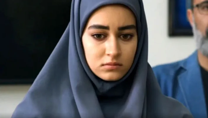 سفر در زمان؛ «مه لقا مینوش زاد» سریال بیگانگان در 19 سالگی