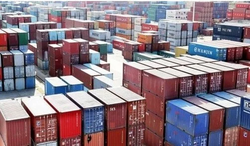 ترخیص ۲۲۰میلیون دلار دارو و تجهیزات پزشکی در ۳۱ روز جنگ رمضان