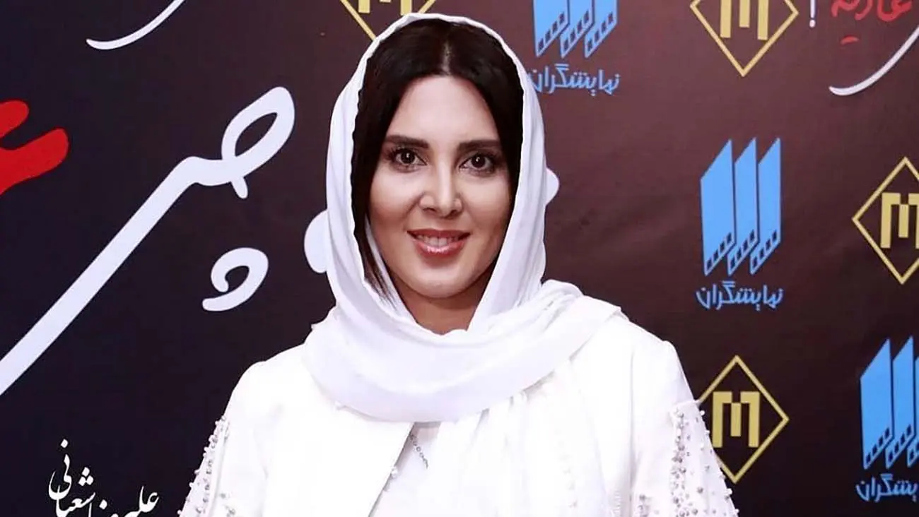 لیلا بلوکات در کنار خانواده اش عکسی خاص منتشر کرد