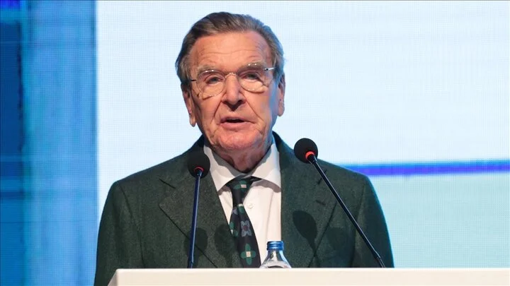 شرودر: آمریکا و اسرائیل پیروز نخواهند شد